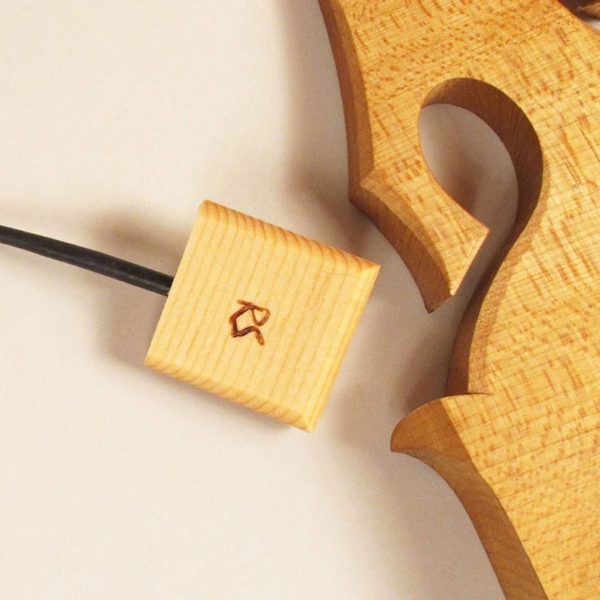 guitar jack to iphone